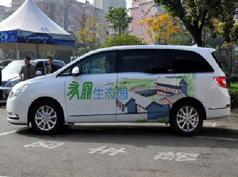 长武户外车贴喷绘如何保持效果?